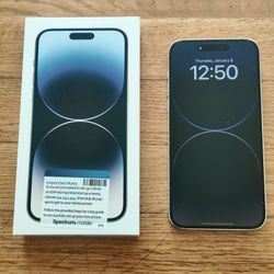 Unlocked iPhone 14 Pro Max 512gb perfect conditions not a single scratch