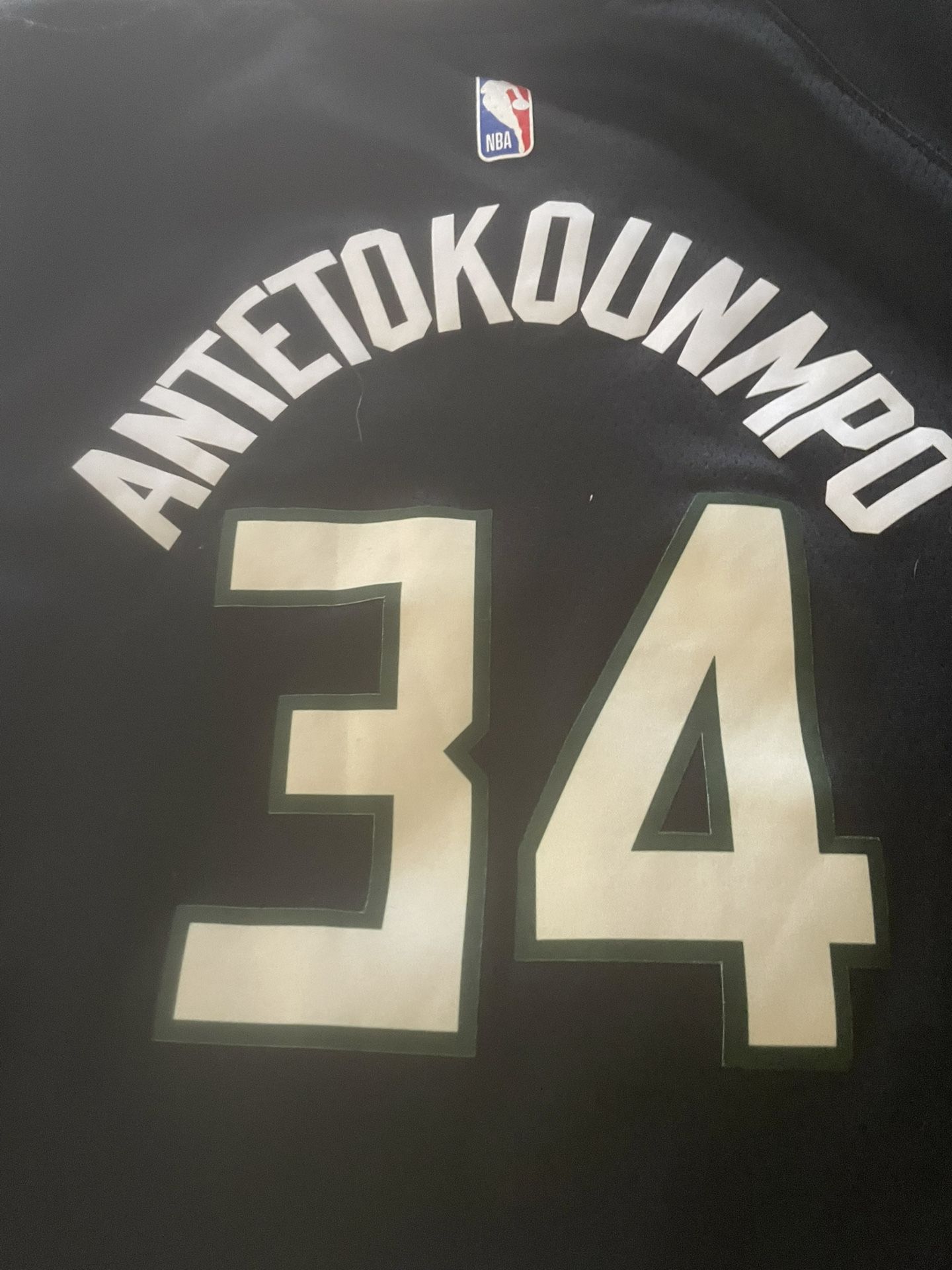 Giannis Antetokounmpo Jersey