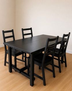 Black Dining Room Table—DELIVERY AVAILABLE