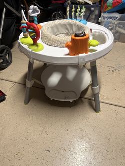 Skip Hop Activity Center