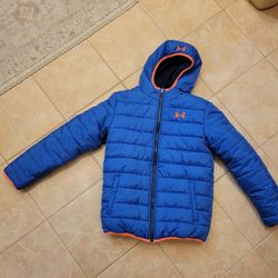 Under Armor Boys  coat/jacket Large 