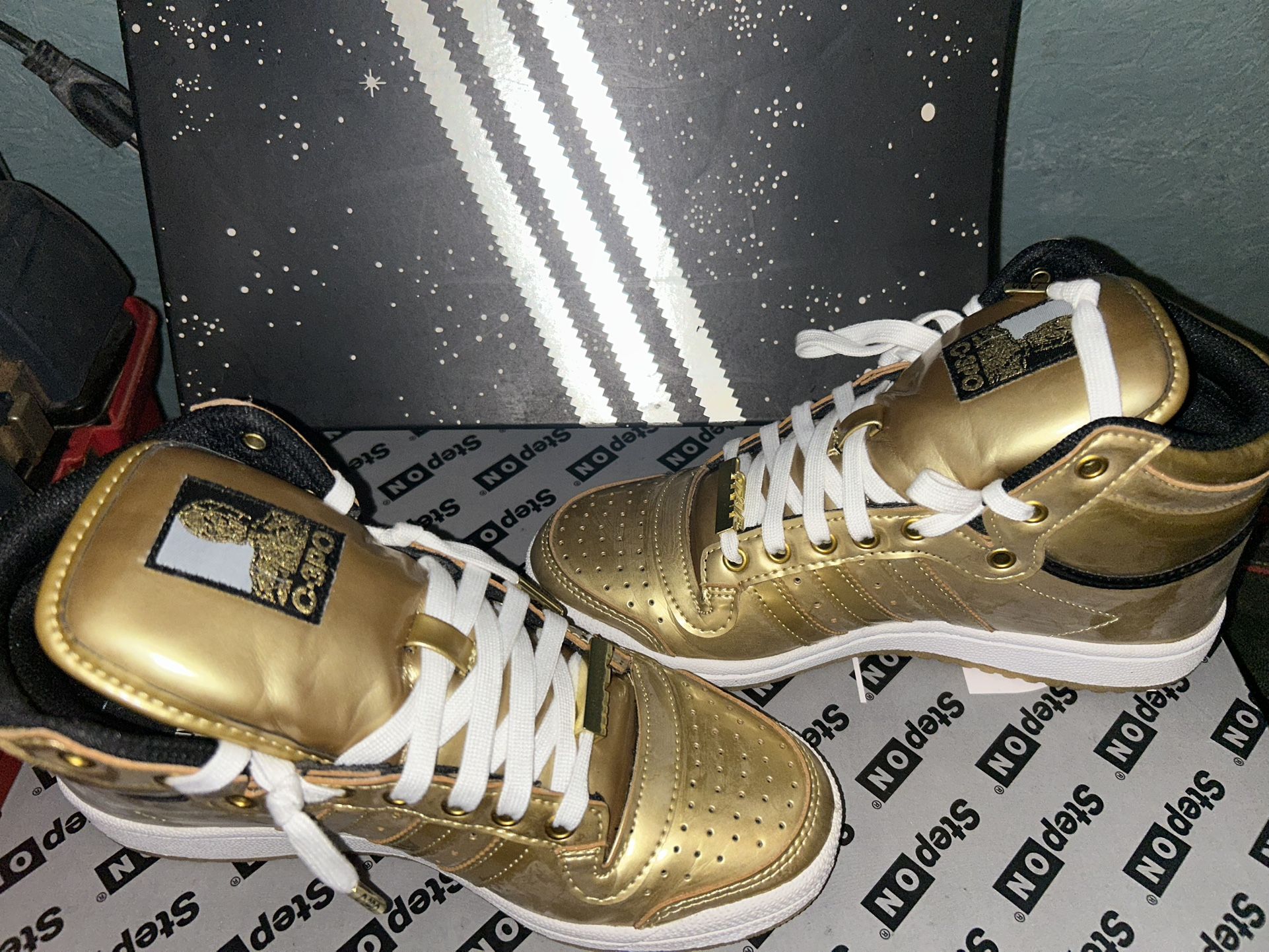 Adidas Top Ten Hi Star Wars C-3PO Women’s Size 6