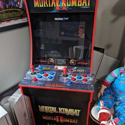 Custom Arcade MAME Cabinet, Plays All Arcade Games And Most Consoles