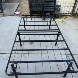 Twin Metal Platform