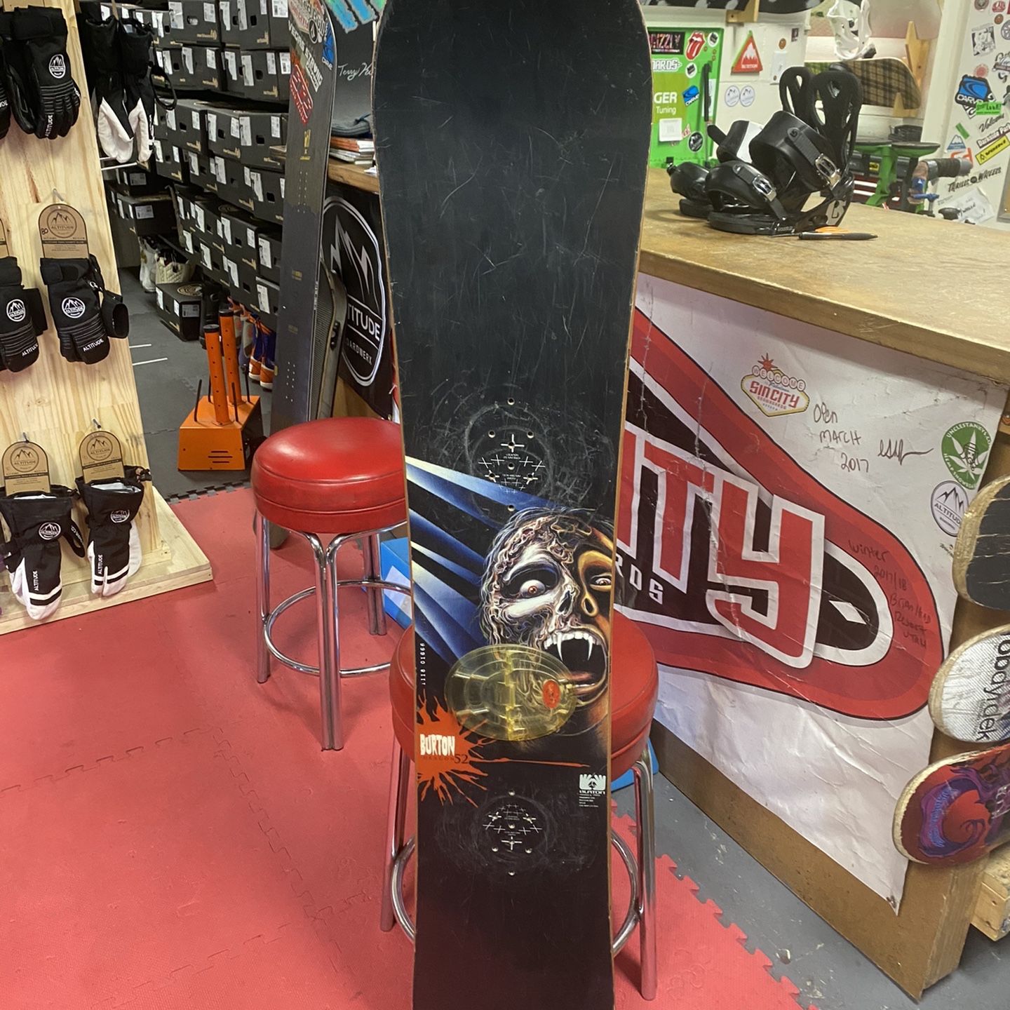 スノーボード BURTON DRAGON 156cm BURTON DRAGON SNOWBOARD SIZE 156 CM WITH BURTON LARGE