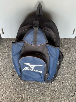Mizuno baseball/softball bag in great condition.🥎⚾️