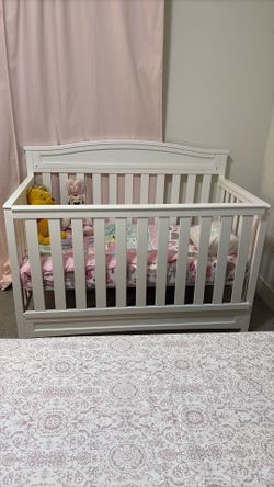 Delta Crib