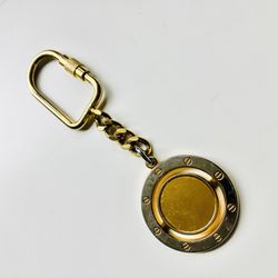Vintage porthole keychain