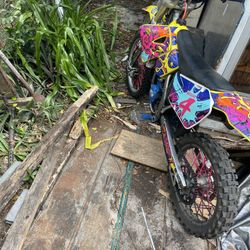 2001 Suzuki Dirt Bike
