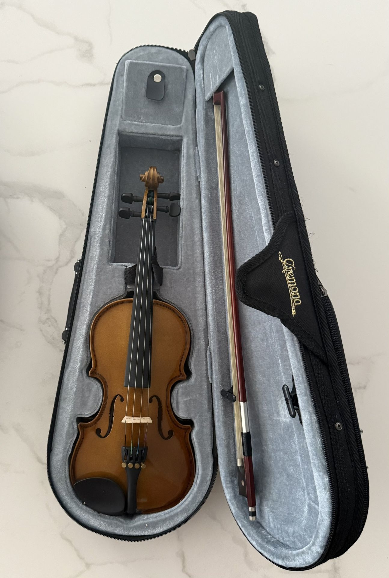 Cremona SV-75 Violin with Black Case