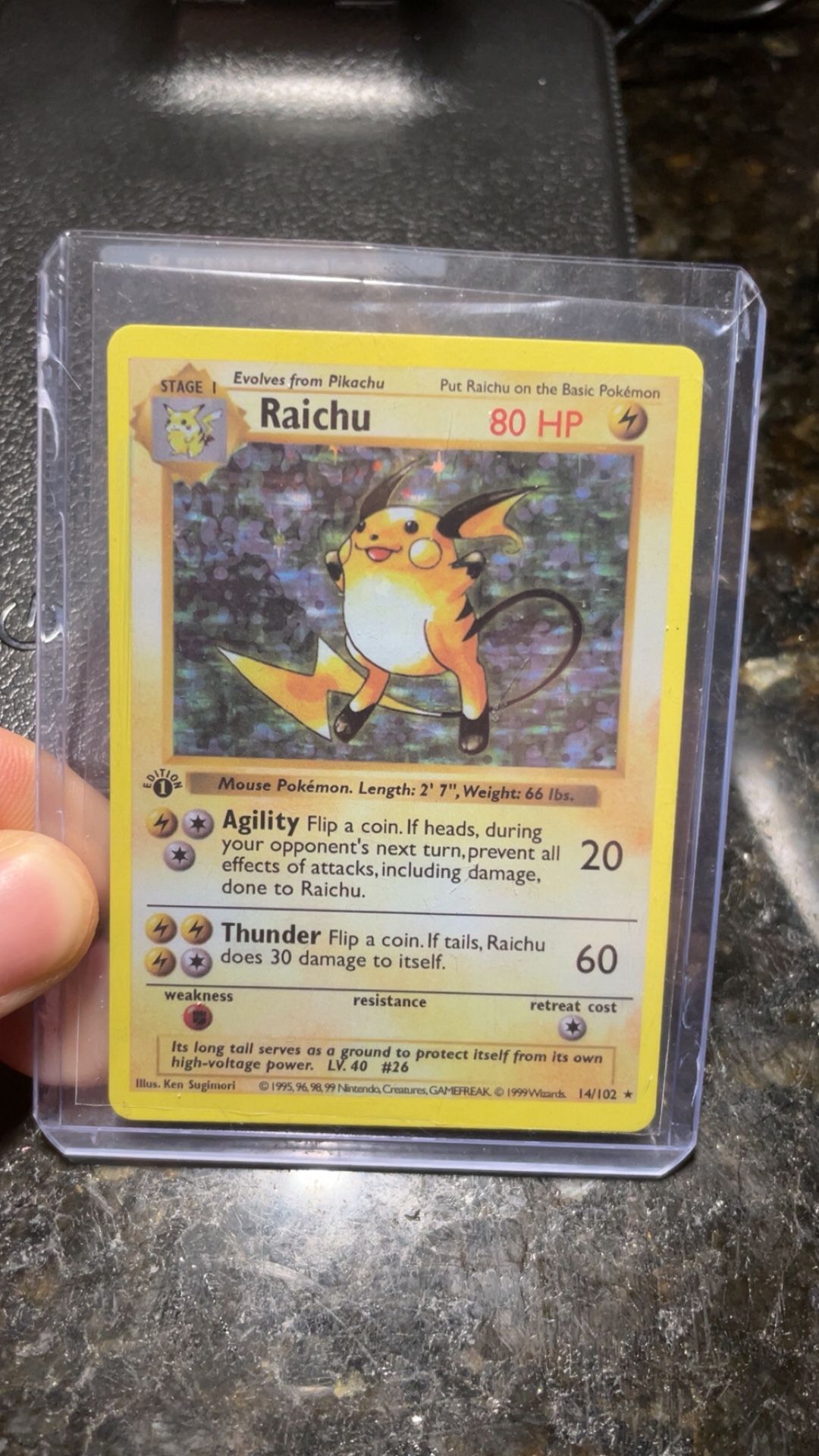 Pokemon 1st Edition Raichu Holo (Base set)