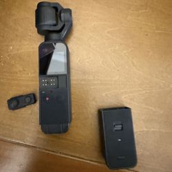 DJI Pocket 2 With Battery Pack And Control Add On