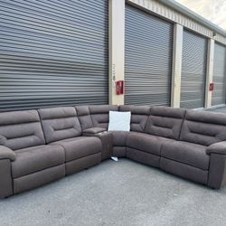 Sectional Couch 