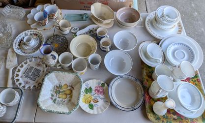 Vintage Ceramic and Porcelain Tableware