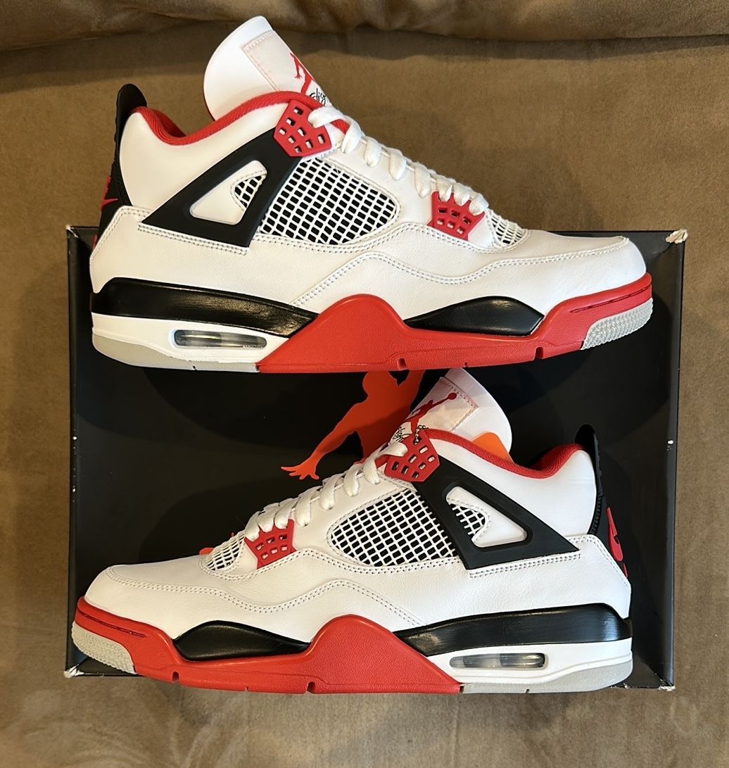 Jordan 4 Retro “ Fire Red”