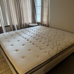 King Size Mattress, Frame & Slats