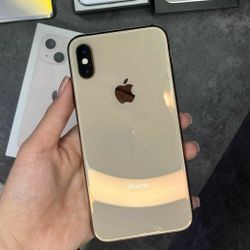 iPhone xs 64GB  