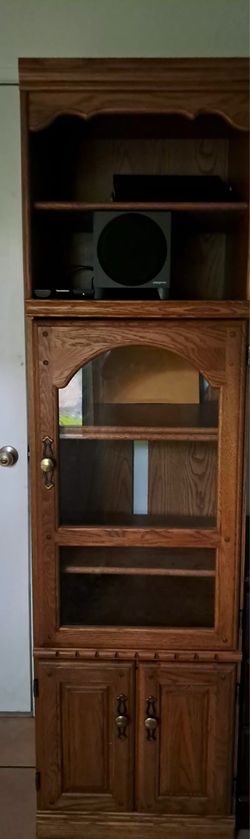 Pair of Vintage Oak Entertainment Cabinets / Media Towers (2 Total)