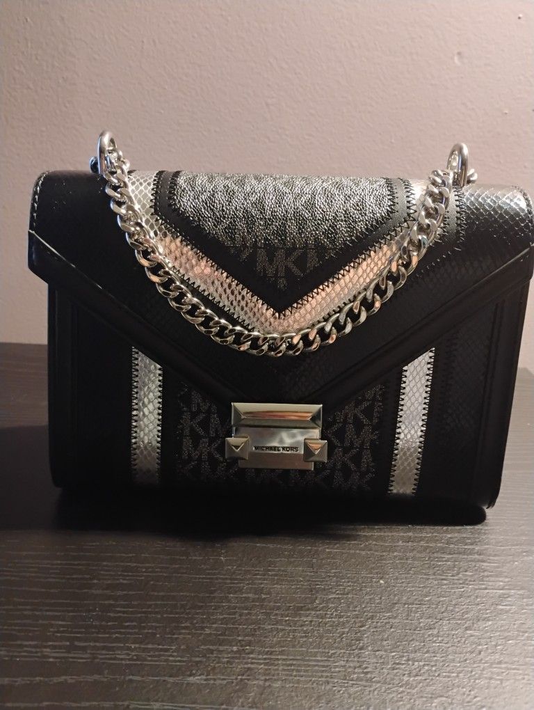 Micheal Kors Convertible Shoulder Bag In Superb Condition.. Make Offers!