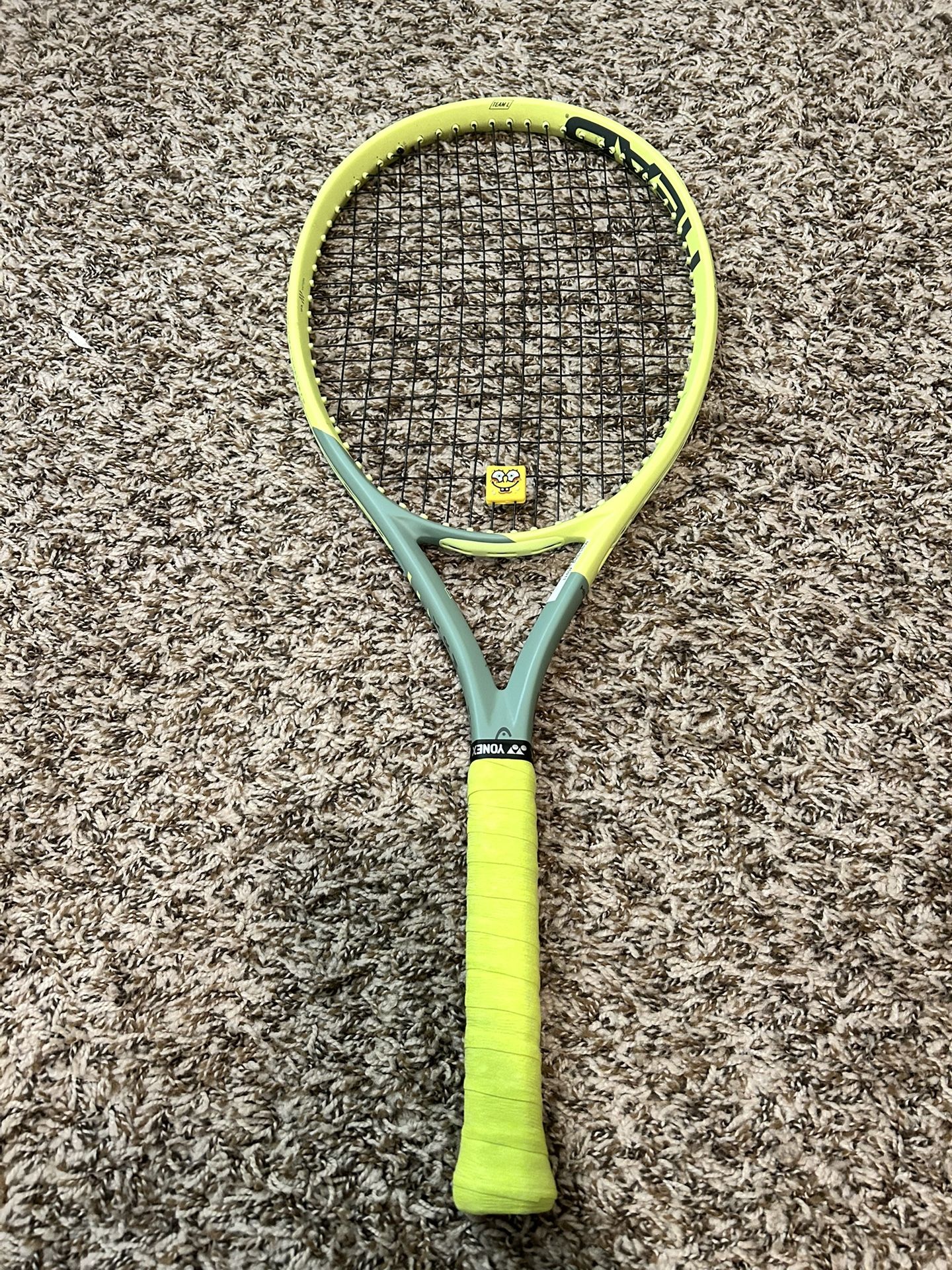 Head 2023 Extreme Team L 265G tennis racket