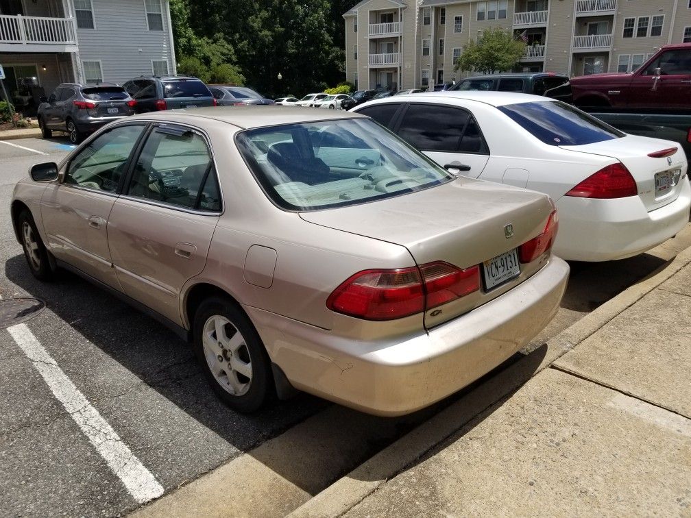 99 Honda Accord Lx