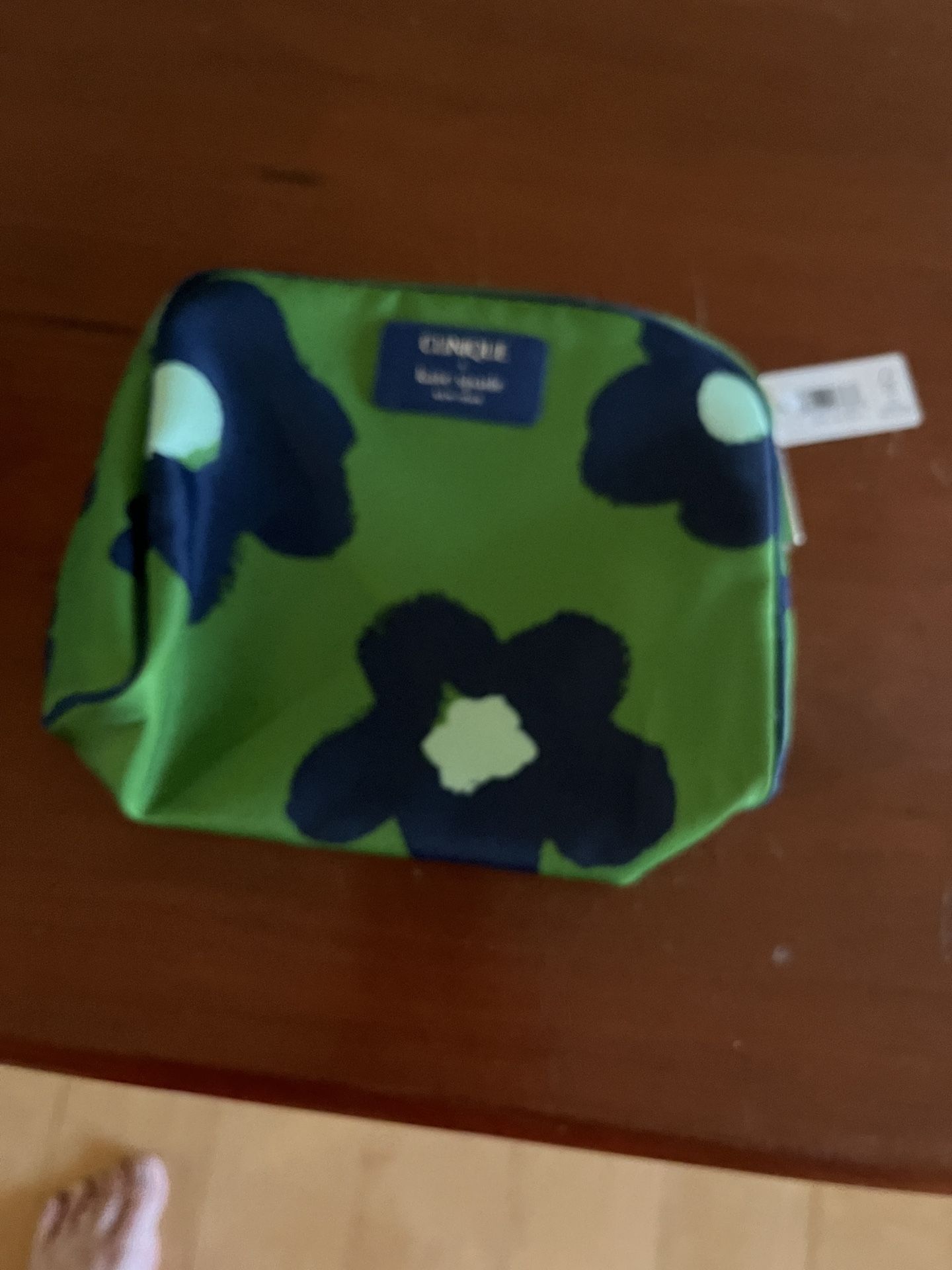 Clinique X Kate spade Make Up Bag