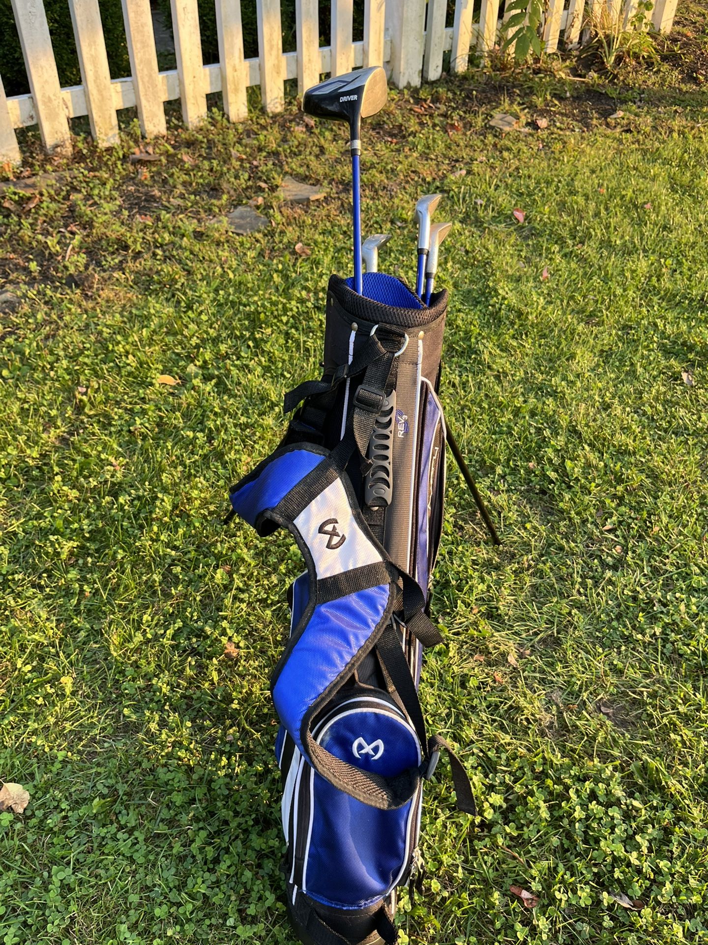 Youth Golf Clubs- Partial Set With Bag