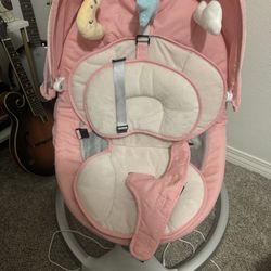 Portable electric baby swings