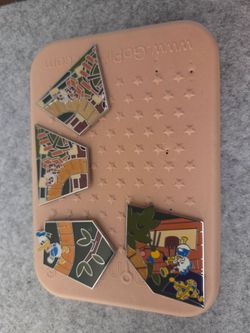 Disneyland Treehouse Map Puzzle Pins assorted
