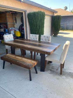 Dining room set