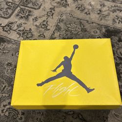 Jordan 4 Retro