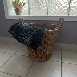 Wicker basket