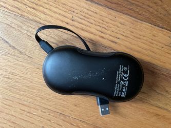 Dual-purpose Portable Charger & Hand Warmer (9000mAh)  Multi-functional: A must-have hand warmer for winter and a reliable power bank for emergencies 
