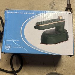 Travel mini iron