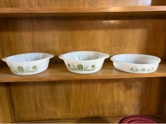 Vintage Crazy Daisy Pyrex Dishes