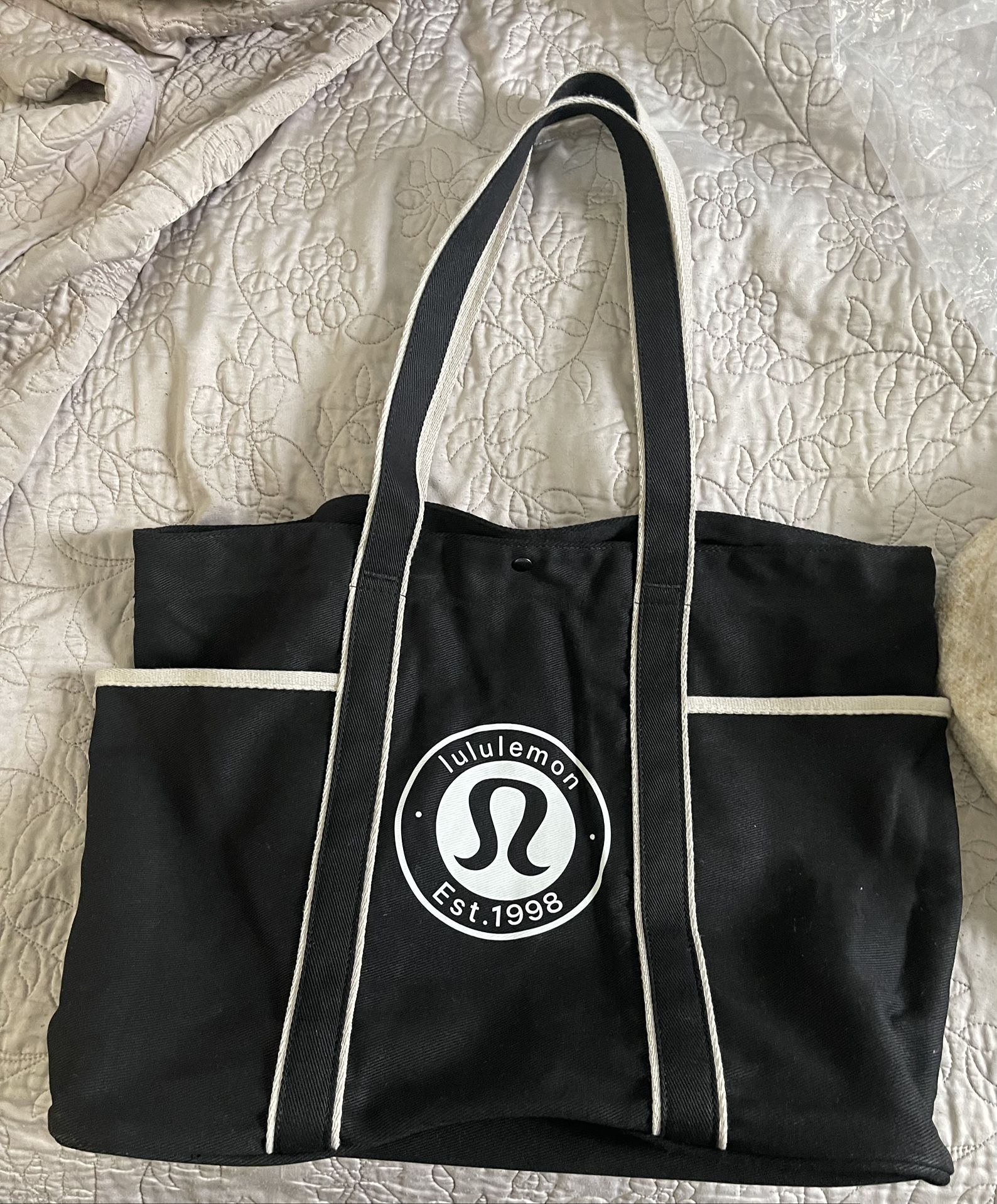 Lululemon Tote Bag