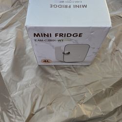 Mini Fridge New