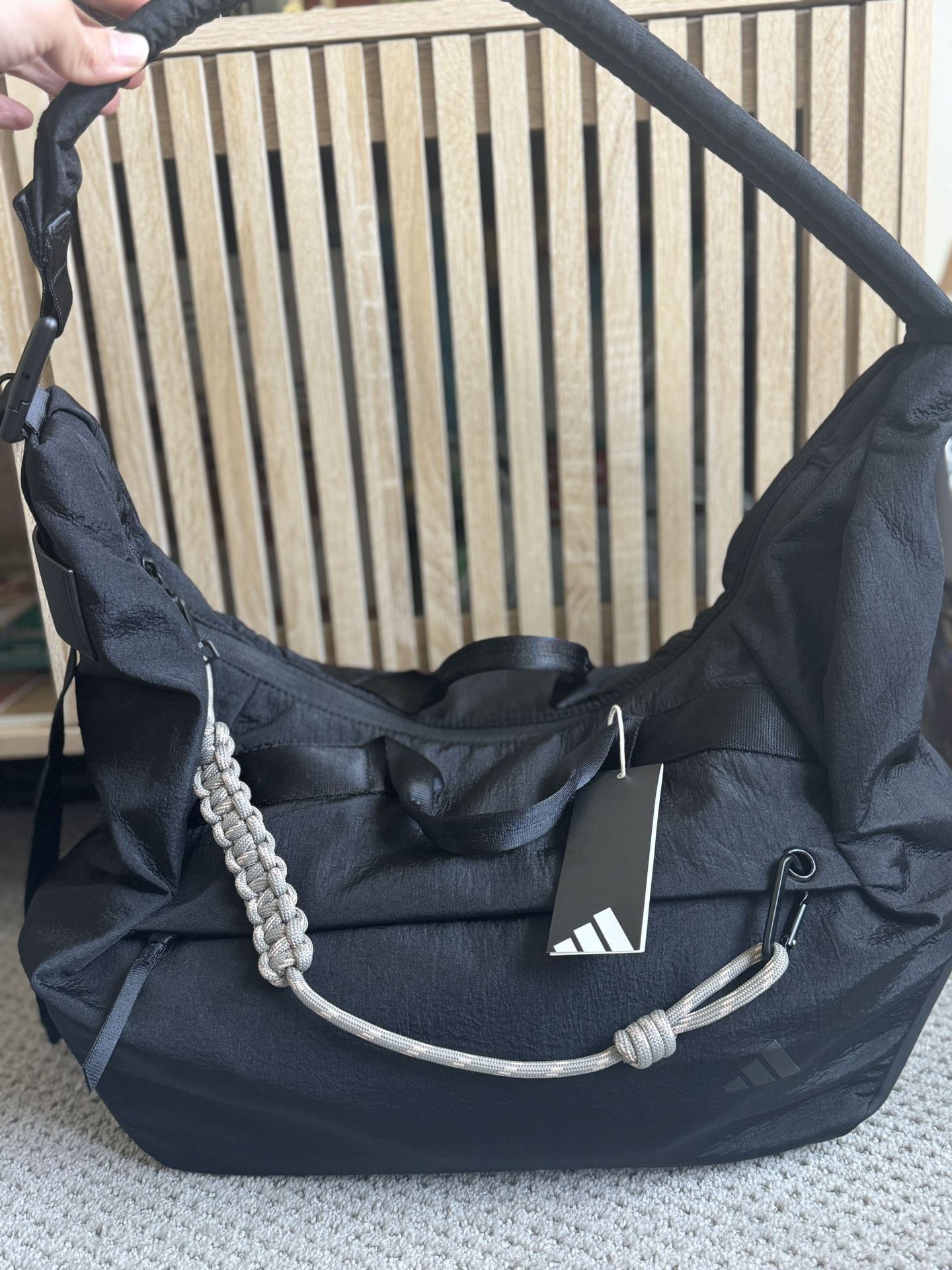 Perfectly lightweight, stylish and high quality Adidas sized gym bag (unisex) over 30% discount!
