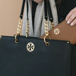 TORY BURCH TOTE
