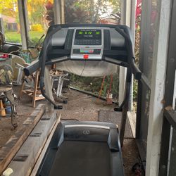 Gold's Gym Treadmill