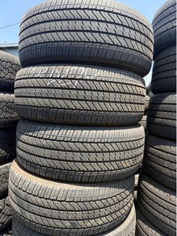 ‼️🚨vendo set de llantas 275 50 20 pirelli tires scorpion