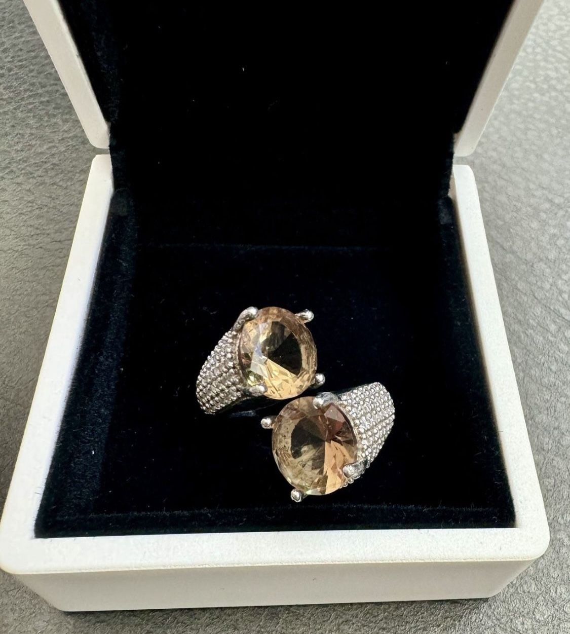Collectible Jewelry
