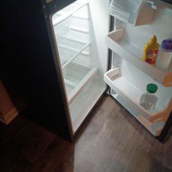 Brand New GE Fridge 