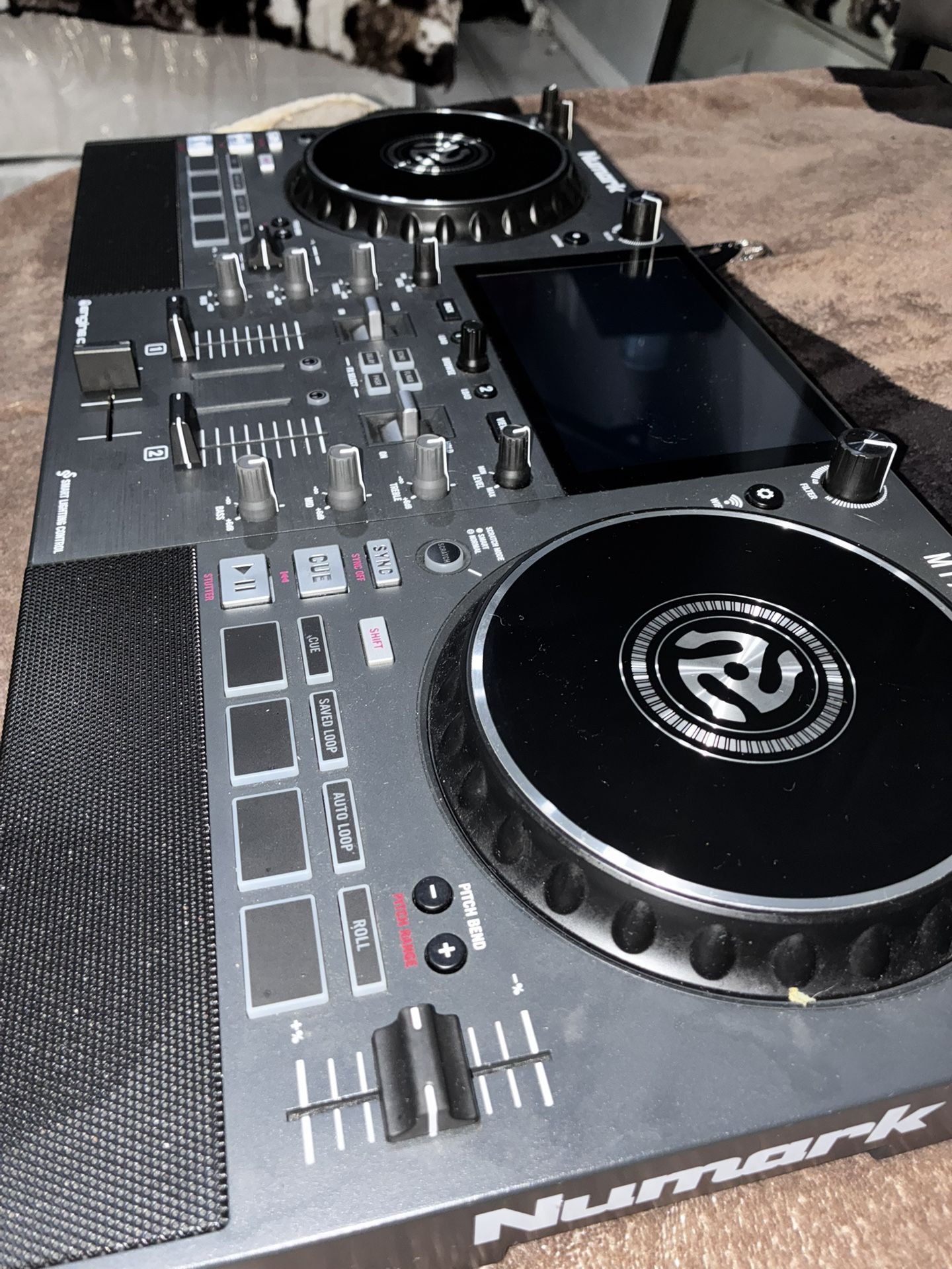 Numark Mixstream Pro Plus