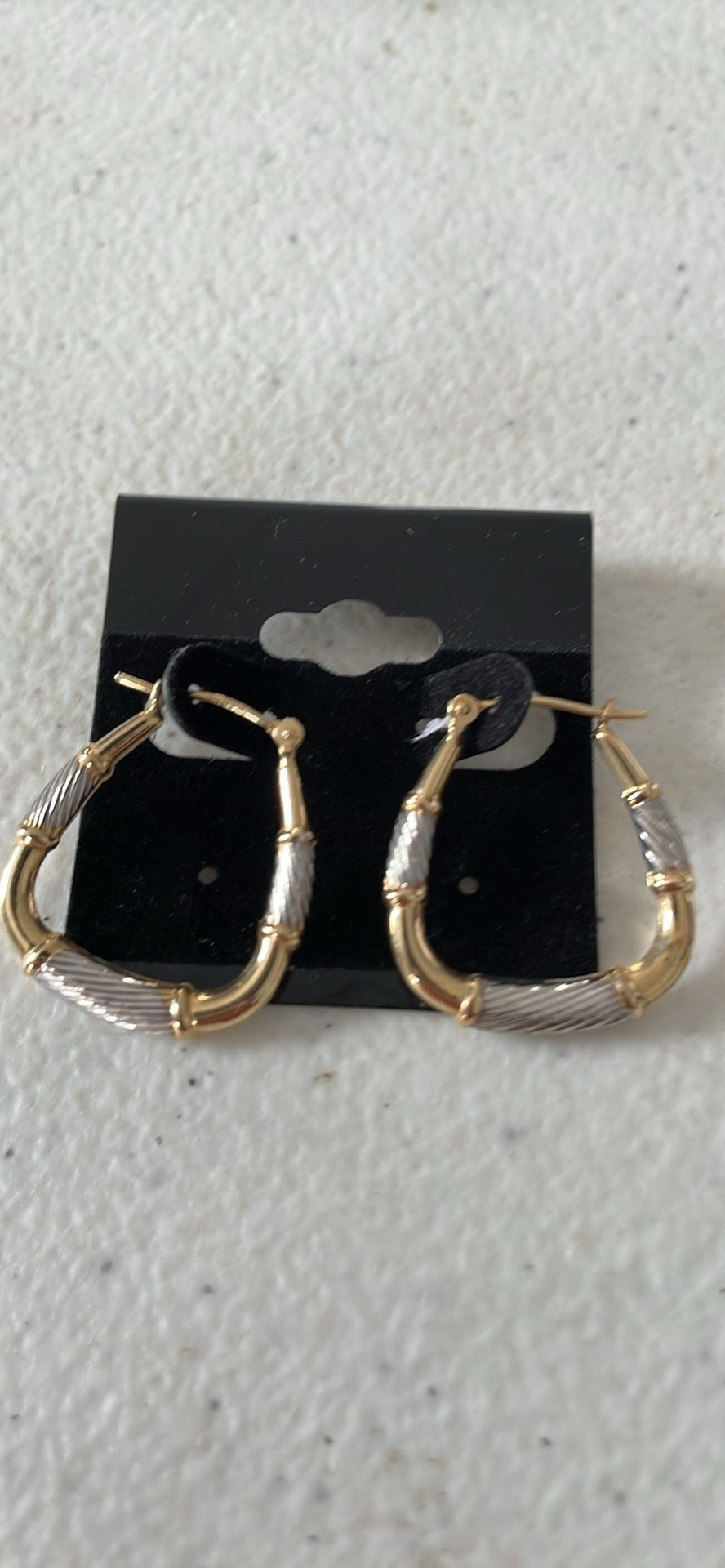 14 Kt Gold Earrings