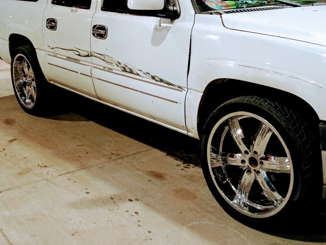 24 In Rim For Sale I Am Only Asking 700