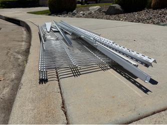 Free Storage Racks 24599 Calle Perla.