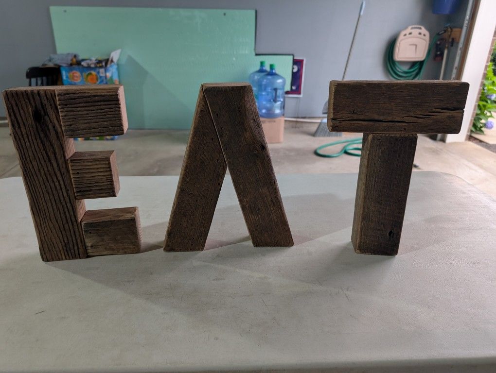 Wooden "EAT" Decorations
