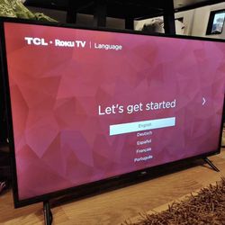 32 Roku Smart TV – Great Condition – Ready to Use