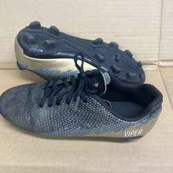 Youth Size 4.5 Soccer Cleats
